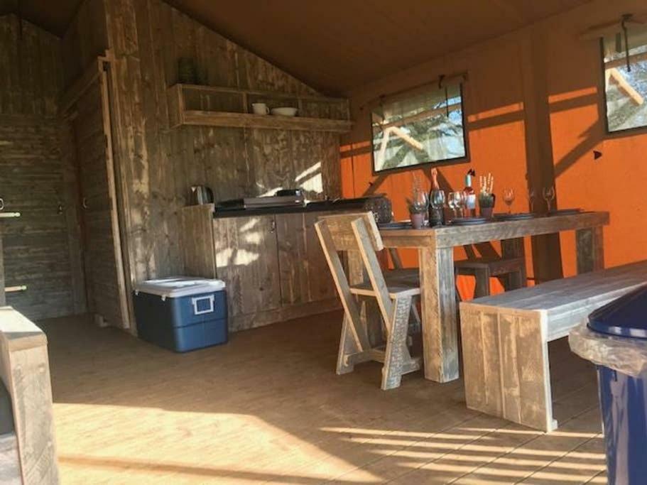 Lapwing Safari Tent Cheltenham Extérieur photo